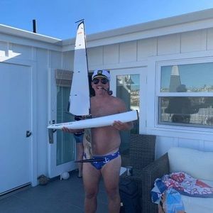 Meet your Posher, Eric